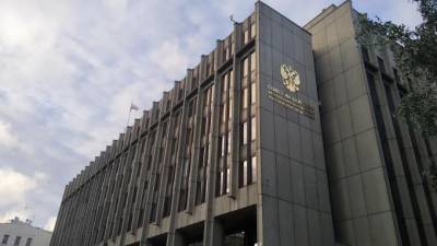 Совет Федерации одобрил закон о создании в России единого реестра турагентов - piter.tv