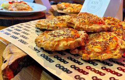 «Kyiv Pie»: в Киеве презентовали пирог для гурманов - ivona.bigmir.net - Киев