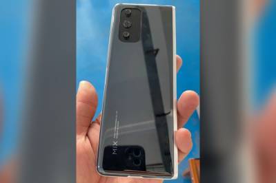 Сгибаемый смартфон Xiaomi Mi Mix появился на новых фото - itc.ua