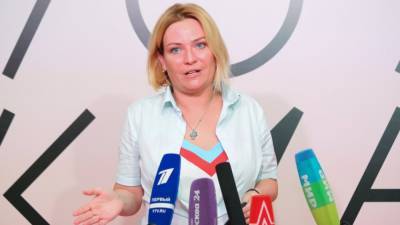 Ольга Любимова - Аглая Чайковская - Глава Минкультуры Любимова пренебрежительно высказалась о Евровидении - politros.com - Царьград