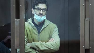 Михаил Абызов - СК направил Италии запрос об аресте двух вилл Абызова на 2 млрд рублей - iz.ru - Кипр