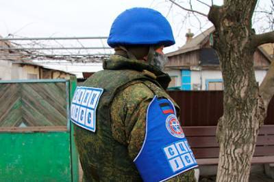 Донецк обвинил Киев в обстреле десяти сел в Донбассе - lenta.ru - Киев - ДНР - Донецк