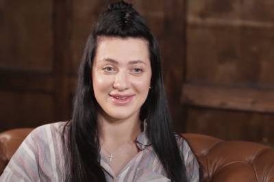 Сергей Бабкин - Снежана Бабкина - Два ведра счастья: Снежана Бабкина бесцеремонно сбросила простынку в бане - "люблю это" - ukrainianwall.com