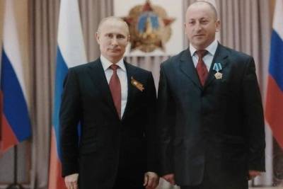 Владимир Путин - Сергей Аксенов - Владимир Константинов - По чистой случайности похитили не мою дoчь, а однофамилицу - вспоминает Самвел Мардоян - crimea.mk.ru