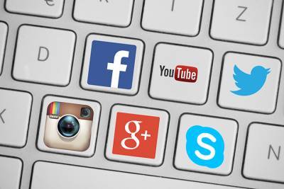 Россия не любит троицу: почему РКН должен заблокировать Twitter, Facebook и YouTube - vm.ru