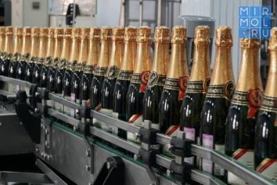 Дагестан вошёл в тройку регионов по объемам производства шампанского - mirmol.ru - Краснодарский край - респ. Дагестан
