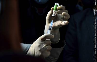 ВОЗ рекомендовала продолжить применение вакцины AstraZeneca - interfax.ru - Москва - Эстония
