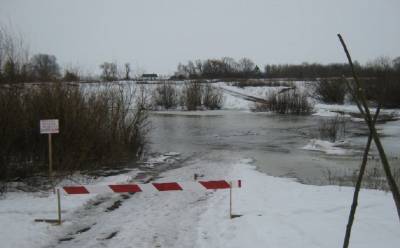 Затопило низководный мост на реке Олым в Липецкой области - 7info.ru - Липецкая обл. - Липецк