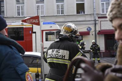 Пожар произошел на двухъярусной подземной парковке в Москве - vm.ru - Москва