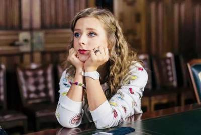 Илья Авербух - Элизабет Арзамасова - Лиза Арзамасова повторила танец Галины Сергеевны, который стал мемом - kp.ua - Украина