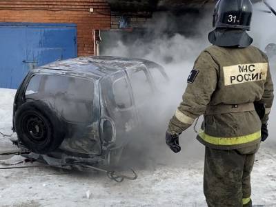 В Челябинской области машина загорелась из-за газового баллона: в МЧС рассказали, что делать в этой ситуации - u24.ru - Челябинская обл.