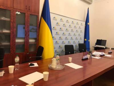 Сергей Гармаш - ТКГ: скандал с "экспертом" и предложение о разминировании - inform-ua.info - ДНР - Переговоры
