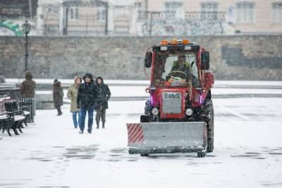 Директора ДЭУ в Екатеринбурге, на которого пожаловались работники, вызвали в прокуратуру - znak.com - Екатеринбург - Свердловская обл.