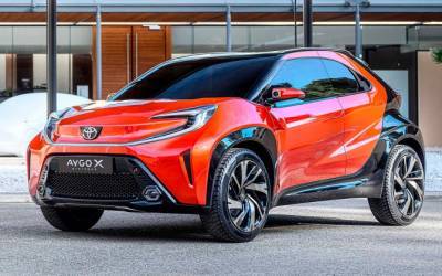 Toyota представила новый субкомпактный хэтчбек для Европы - autostat.ru