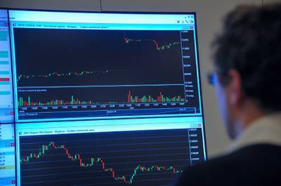 СМИ: ЦБ хочет смягчить условия по допуску неопытных инвесторов к сложным инструментам - pnp.ru