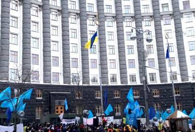 «Ожидает самый худший сценарий»: украинское СМИ назвало две причины, по которым Украину ждёт печальное будущее - topwar.ru - Эмираты