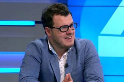 Юрий Дудкин - У родителей и девушки политтехнолога Михаила Шпира идут обыски - from-ua.com - Киев - Ивано-Франковск