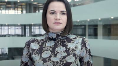 Светлана Тихановская - Тихановская объявила о запуске голосования за переговоры с властью - m24.ru