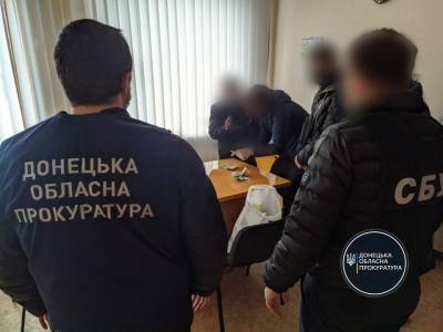На Донбассе заммэра города задержан при получении взятки - news.bigmir.net - Донецк - Мариуполь - Донецкая обл.