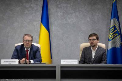 Антон Геращенко - МВД и компания Uber запускают совместный проект по безопасности на дорогах - lenta.ua