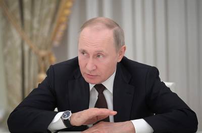 Владимир Путин - Путин: жители Крыма должны получать медуслуги по российским стандартам - pnp.ru - Крым - Севастополь