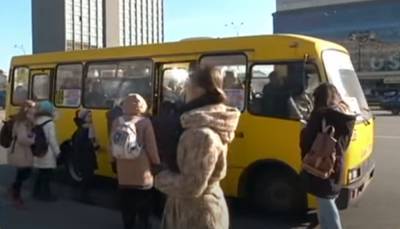 В Киеве маршрутчик развозил по городу пассажиров "под кайфом", фото: что грозит водителю - politeka.net - Киев
