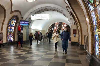 Максим Ликсутов - Новую систему безопасности метро запустят к новогодним праздникам 2022 года - vm.ru - Москва