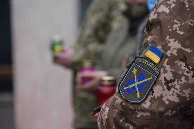 Леонид Кравчук - На Донбассе в результате обстрела погиб украинский военный - news.bigmir.net - Донбасс