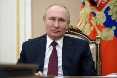 Владимир Путин - Путин: объем частных вложений в экономику Крыма превысит 1 трлн рублей - aif.ru - Крым - Севастополь