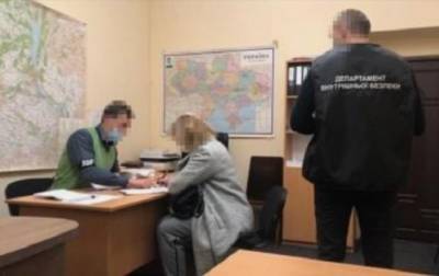 В Нацполиции шесть лет платили деньги подставным лицам - korrespondent.net - Киев - Киевская обл.