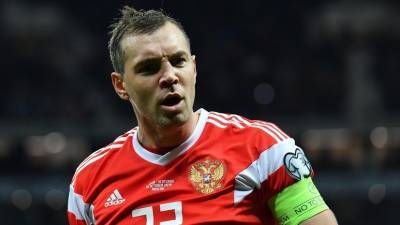Станислав Черчесов - Артем Дзюба - Черчесов сообщил, что Дзюба не будет бить пенальти в следющих матчах сборной России - russian.rt.com