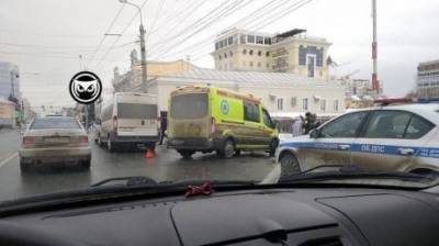 На ул. Кирова столкнулись две маршрутки, есть пострадавшие - penzainform.ru - Пенза