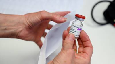 Европейский регулятор: вакцина AstraZeneca не связана с тромбами - svoboda.org - Голландия