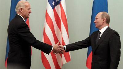 Владимир Путин - Дмитрий Солонников - Джо Байден - Политолог оценил шансы проведения открытой беседы между Путиным и Байденом - iz.ru - Москва - Вашингтон