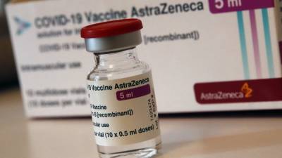 Йенс Шпан - Германия с 19 марта возобновит применение вакцины от AstraZeneca - m24.ru - Англия