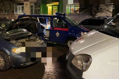 В Туле в припаркованном автомобиле обнаружены тела трех человек - aif.ru - Тула - Пензенская обл.