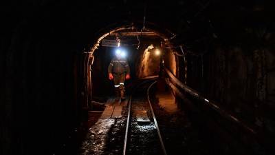Рабочий погиб в шахте в Кемеровской области - iz.ru - Кемеровская обл.