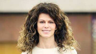 Лера Кудрявцева - Актриса Регина Мянник вслед за Кудрявцевой удалила грудные импланты - runews24.ru