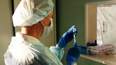Италия и Кипр возобновляют вакцинацию препаратом от AstraZeneca - newdaynews.ru - Кипр