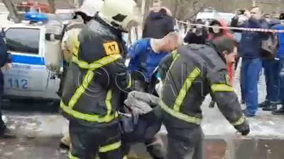 ФАН публикует кадры с места взрыва дома в Химках - riafan.ru