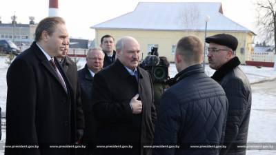 Александр Лукашенко - Лукашенко улетел на Гродненщину - naviny.by