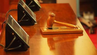 Суд оставил под домашним арестом обвиняемого по делу о коррупции в тверском ритуальном бизнесе - afanasy.biz - Москва - Тверь