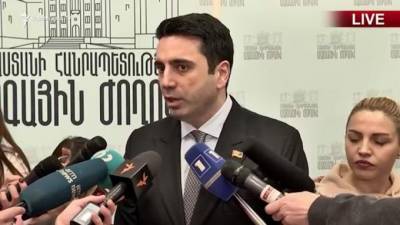 Никол Пашинян - Ален Симонян - Пашинян сохранит пост премьера до парламентских выборов - piter.tv