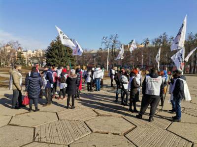 В Полтаве под ОГА протестуют ФЛП из-за локдауна: что они требуют – фото - 24tv.ua - Полтава - Новости