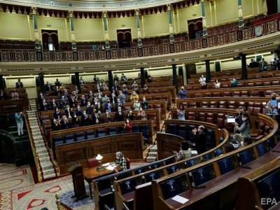Испания стала шестой страной в мире, где легализовали эвтаназию - gordonua.com - Испания - Парламент