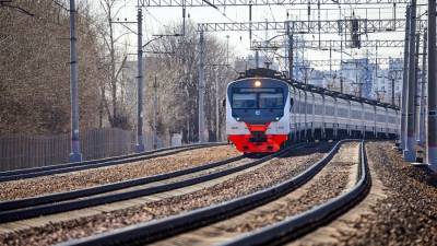 Электрички на станции Очаково-1 начнут останавливаться у временных деревянных платформ - m24.ru - территория Киевское Направление