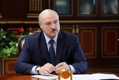 Александр Лукашенко - Лукашенко посетовал на белорусскую молодежь и вспомнил о геноциде - lenta.ru