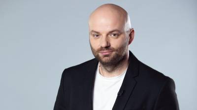 Били до крови, – Слава Демин ошеломил признанием о методах воспитания матери - 24tv.ua - Львовская обл.