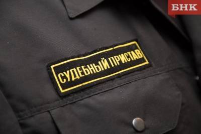 Судебные приставы Ухты нашли должников в аэропорту - bnkomi.ru - респ. Коми - Воркуты