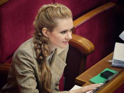 Анна Скороход - Нардеп Скороход заявила, что болеет COVID-19 в третий раз - gordonua.com - Парламент